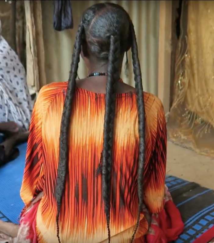 cheveux long grace au chebe