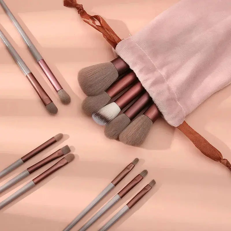 Ensemble de Pinceaux de Maquillage - Set de 13 pinceaux + pochette offerte